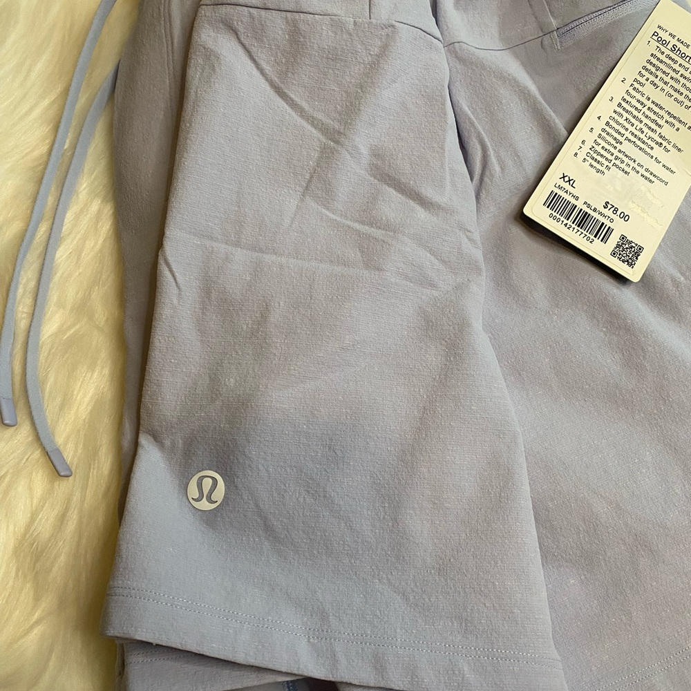 Lululemon pool short 5” - Picture 3 of 4